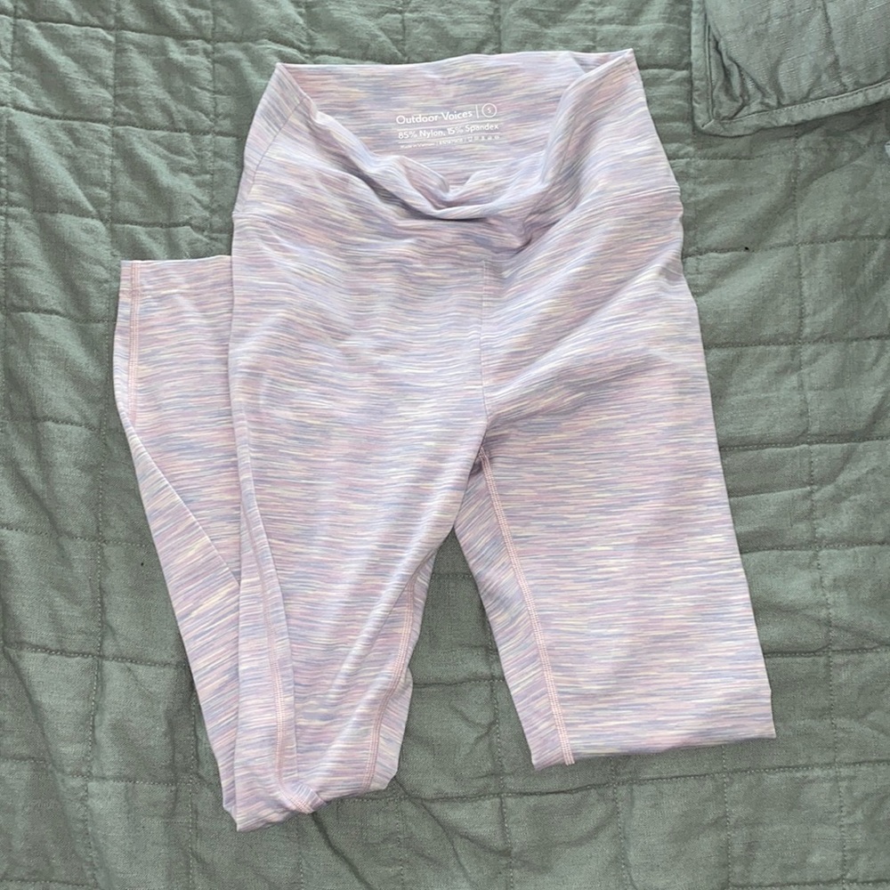 OUTDOOR VOICES size small leggings